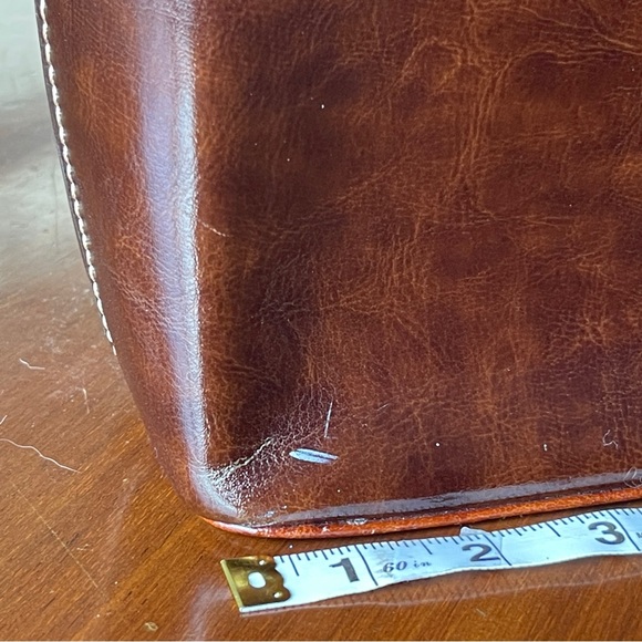 Vintage Beautiful Brown Leather Handbag - Picture 8 of 12